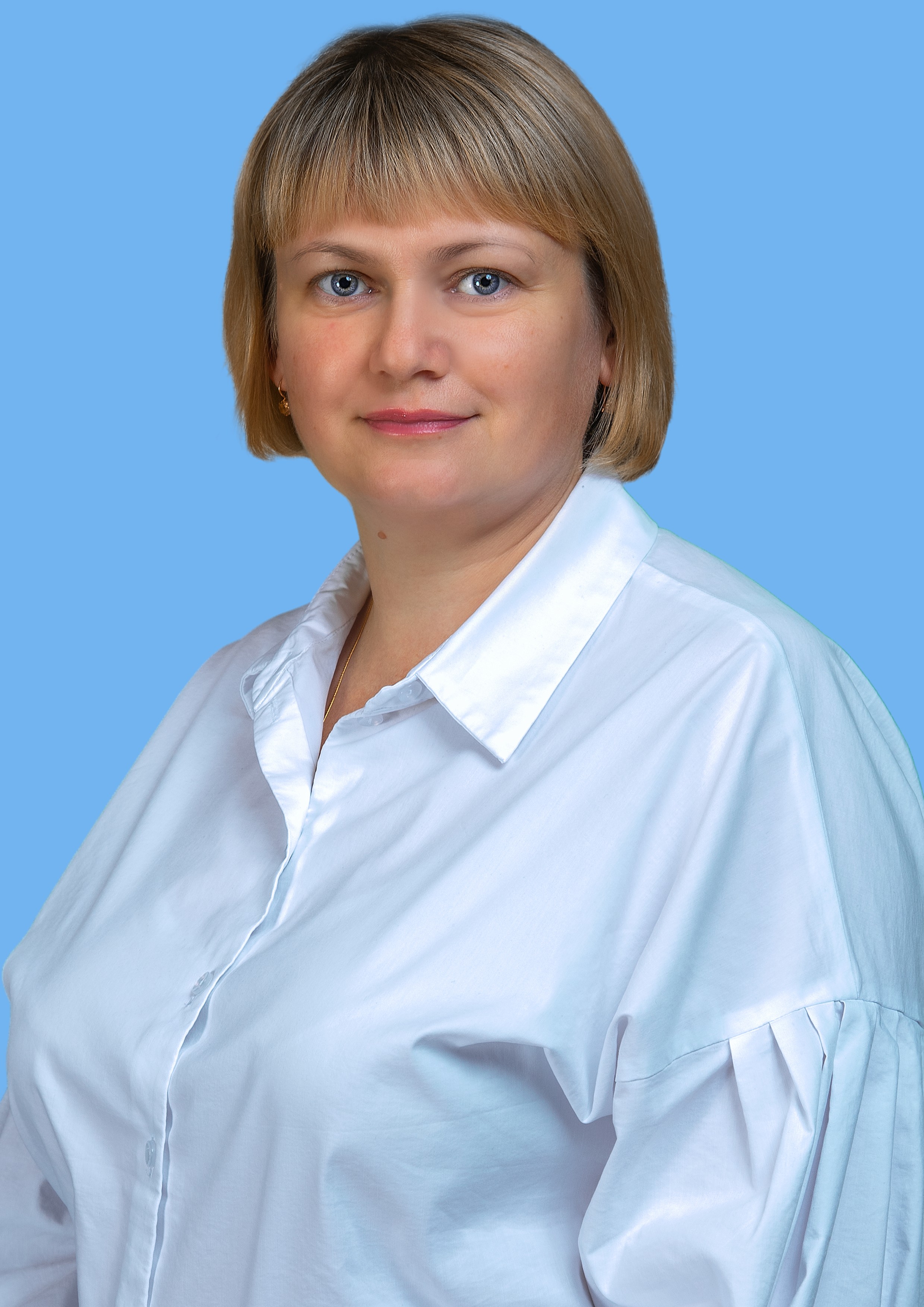 Улупова Елена Владимировна.